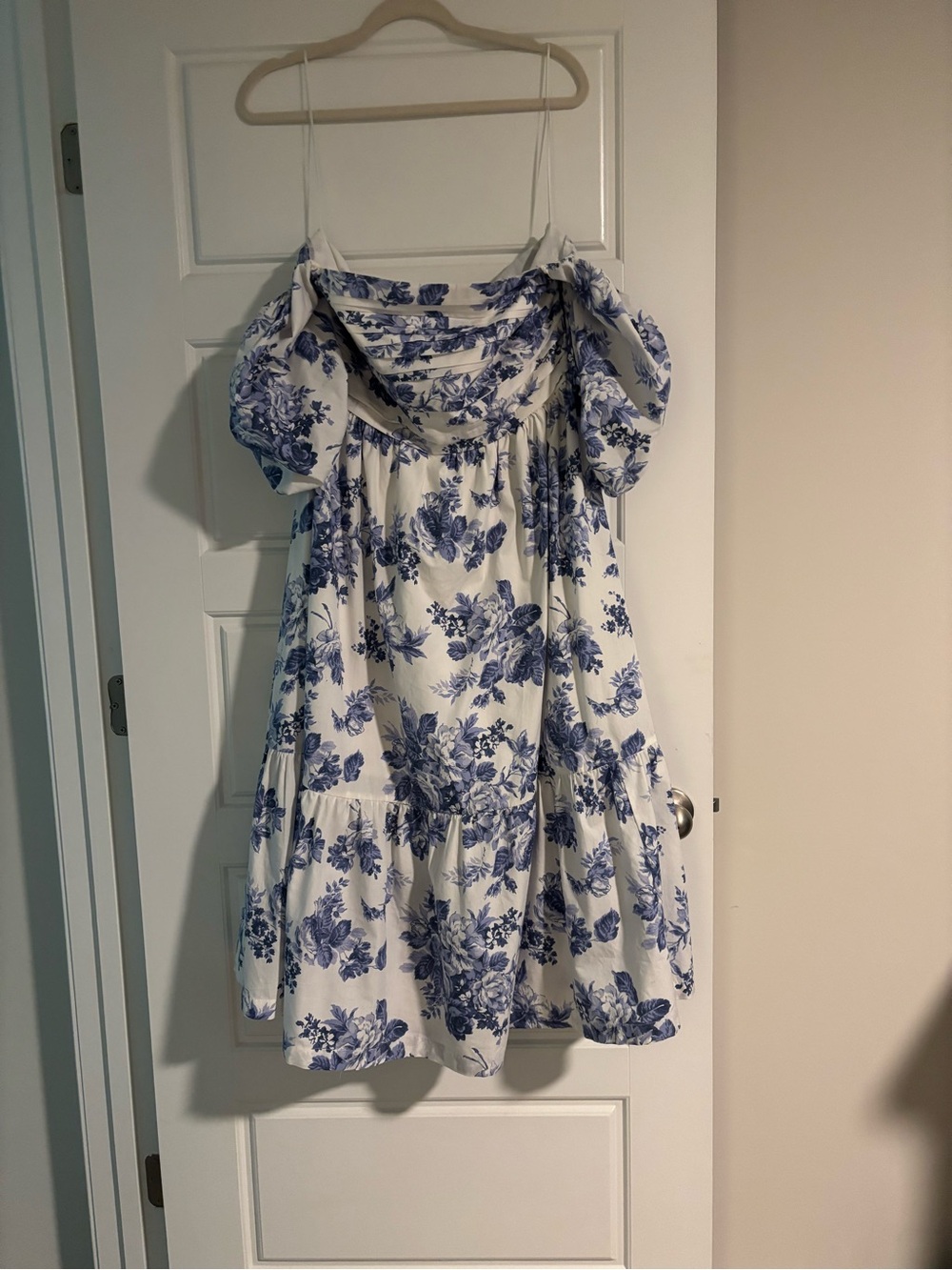 Abercrombie and Fitch Emerson Poplin puff sleeve dress midi